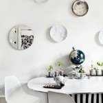 Decorar las paredes con platos
